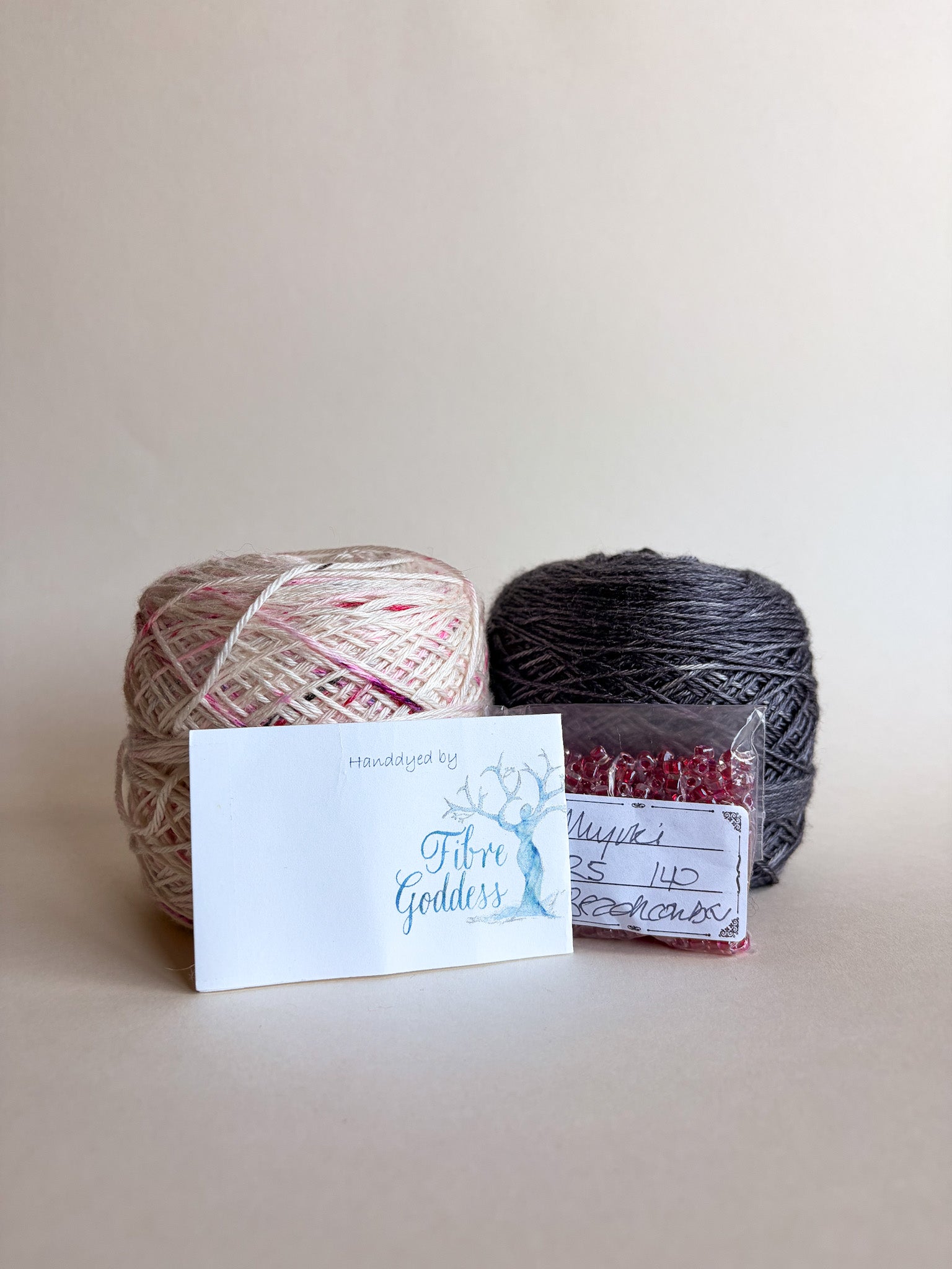 Beachcomber Shawl Knitting Kit
